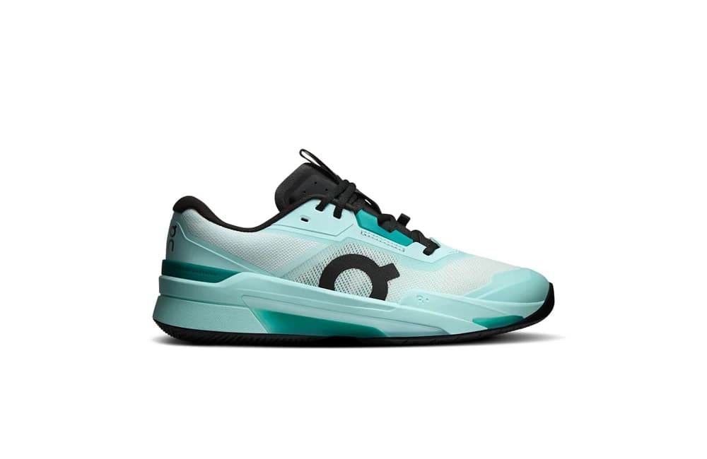 On THE ROGER Pro Fire Men’s Tennis Shoes in Flurry / Celeste